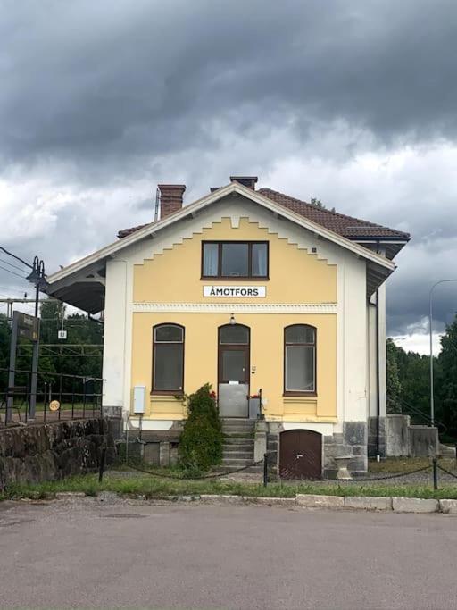 Large Cozy Villa Between Stockholm And Oslo Åmotfors Exterior photo