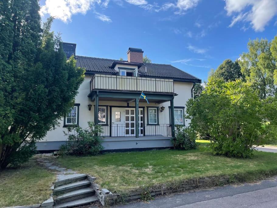 Large Cozy Villa Between Stockholm And Oslo Åmotfors Exterior photo